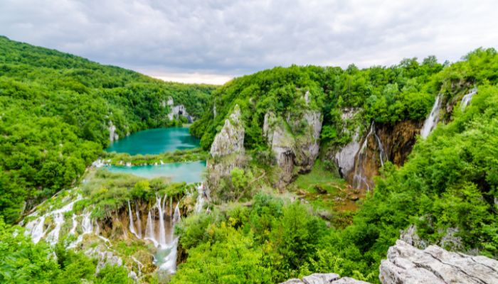Les cascades de Plitvice Croatie