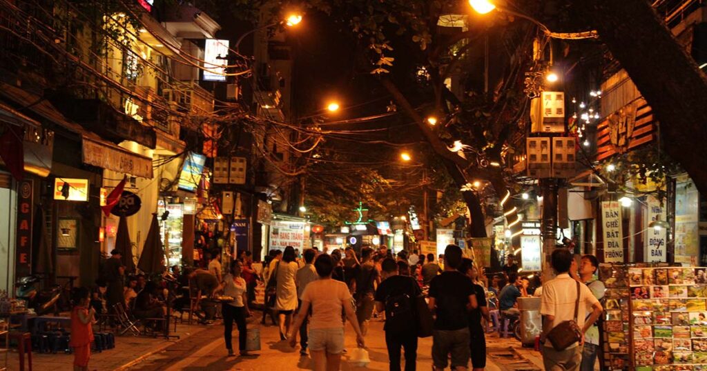 cover-nghtlife-hanoi1