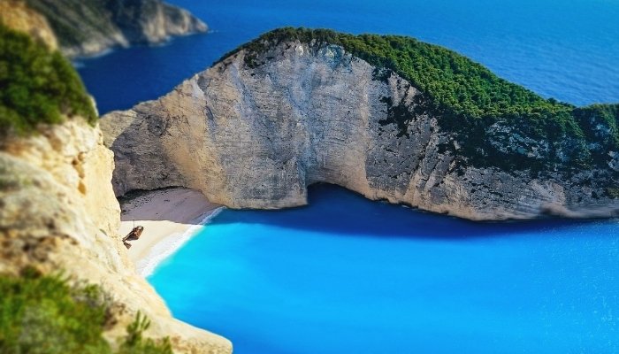 The most beautiful beaches in Greece - La Plage de Navagio